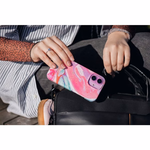 FORCELL F-PROTECT Mirage karinio standarto dėklas, suderinamas su MagSafe, skirtas IPHONE 16 PLUS, rožinis marmuras