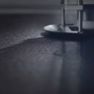 Nillkin Textured dėklas patvarus sustiprintas dėklas su gelio rėmu ir nailono nugarėle Honor 50 SE juodas