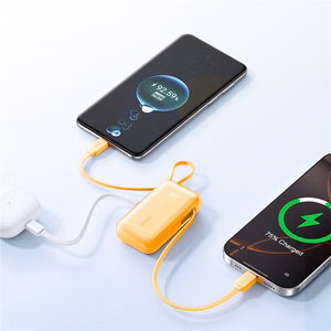 Joyroom JR-PR2 35W 10000mAh Powerbank su Integruotais USB-C ir Lightning Kabeliais - Oranžinis