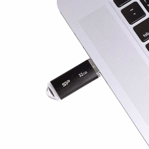 Silicon Power Ultima U02 USB atmintukas 32 GB USB A tipo 2.0 Juoda