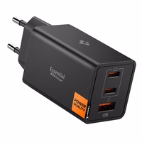 Spigen Essential EE673EU 3 jungtciu ikroviklis 2xUSB-C 1xUSB-A 67W - Juodas