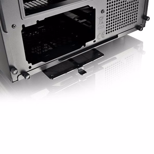 Thermaltake Core V21 Kubas Juoda
