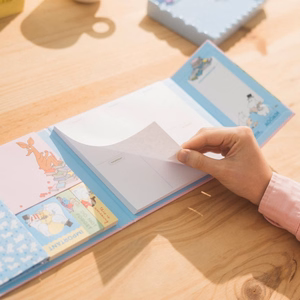 Moomins A4 savaitinis planuoklis su lipniais lapeliais