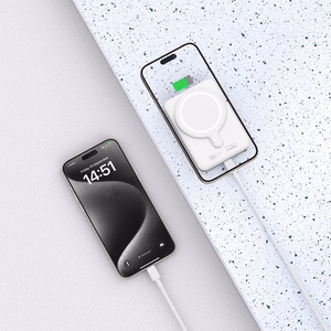 Tech-Protect LifeMag PB10 išorinė baterija su MagSafe 5000mAh 15W USB-C prievadas - balta + USB-C kabelis