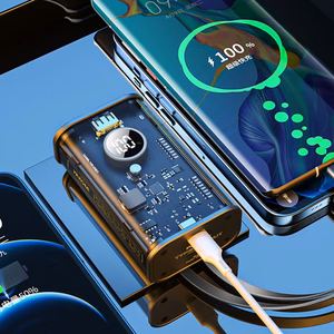 WEKOME WP-345 Vanguard Series išorinė baterija, 10000 mAh, PD 20 W + QC 22,5 W, su integruotais USB-C ir Lightning laidais, juoda