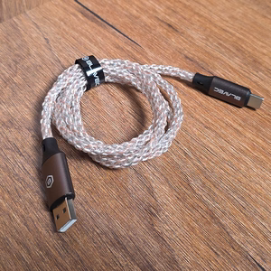 Blavec Kabel Neon - USB na Typ C - QC 3.0 60W 3A 1 metre (CNE-UC3L1) luminous RGB