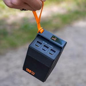 Blavec BJ-50 Tytan išorinė baterija, 50 000 mAh, 100 W, 3× USB-C + 3× USB-A (PBBJ50C), juoda