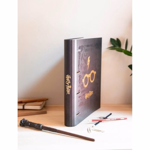 Harry Potter A4 segtuvas su 4 žiedais ir elastine juostele