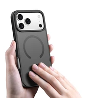 Dux Ducis Yind iPhone 17 Pro Max dėklas suderinamas su MagSafe - juodas