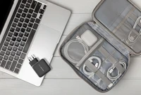 Nuostabus daiktas Sieninis įkroviklis "Thunder Pro GaN EUTH66W" - USB + 2xType C - PD 66W juodas