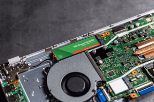 SanDisk SN3000 2 TB M.2 PCI Express 4.0 NVMe QLC 3D NAND