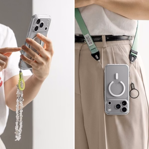 Ringke Fusion Magnetinis dėklas telefonui iPhone 17 Pro - skaidrus