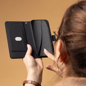 Išmanusis Triangle dėklas for iPhone 17 6,3" juodas