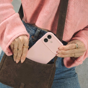 Tech-Protect Silicone magnetinis dėklas telefonui iPhone 17 - rožinė