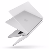 Uniq Claro dėklas MacBook Pro 16'' (2021) - skaidrus