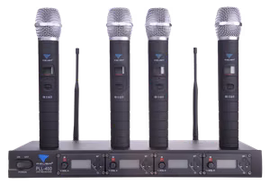 PLL-400 UHF 4 kanalų belaidžių mikrofonų sistema su 4 rankiniais mikrofonais
