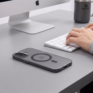 Tech-Protect MagZero MagSafe dėklas, skirtas iPhone 17, matinis juodas
