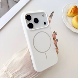 Baltas magnetinis skysto silikono dėklas iPhone 18 Pro / 17 Pro, atsparus kritimams