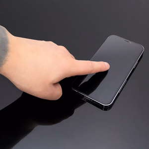 Wozinsky visiškai klijuojamas grūdintas stiklas, skirtas Samsung Galaxy S24 Ultra, su juodu rėmeliu