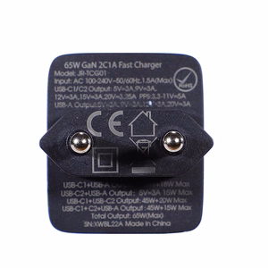 Įkroviklis Joyroom JR-TCG01 65W GaN 2xUSB-C/USB-A + USB-C to USB-C cable 1.2m juodas