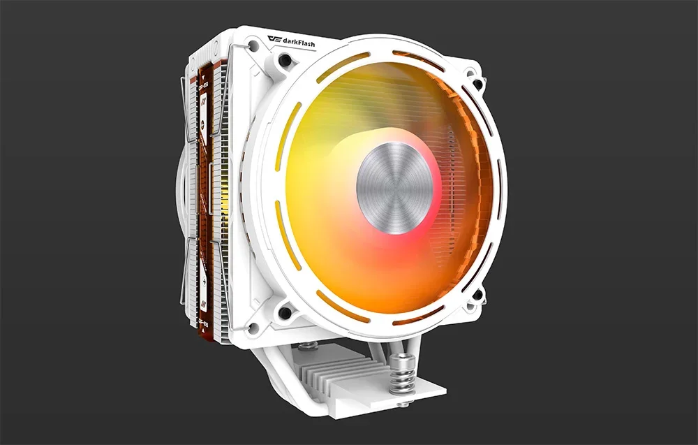 Baltas Darkflash aktyvus aušintuvas juodame fone