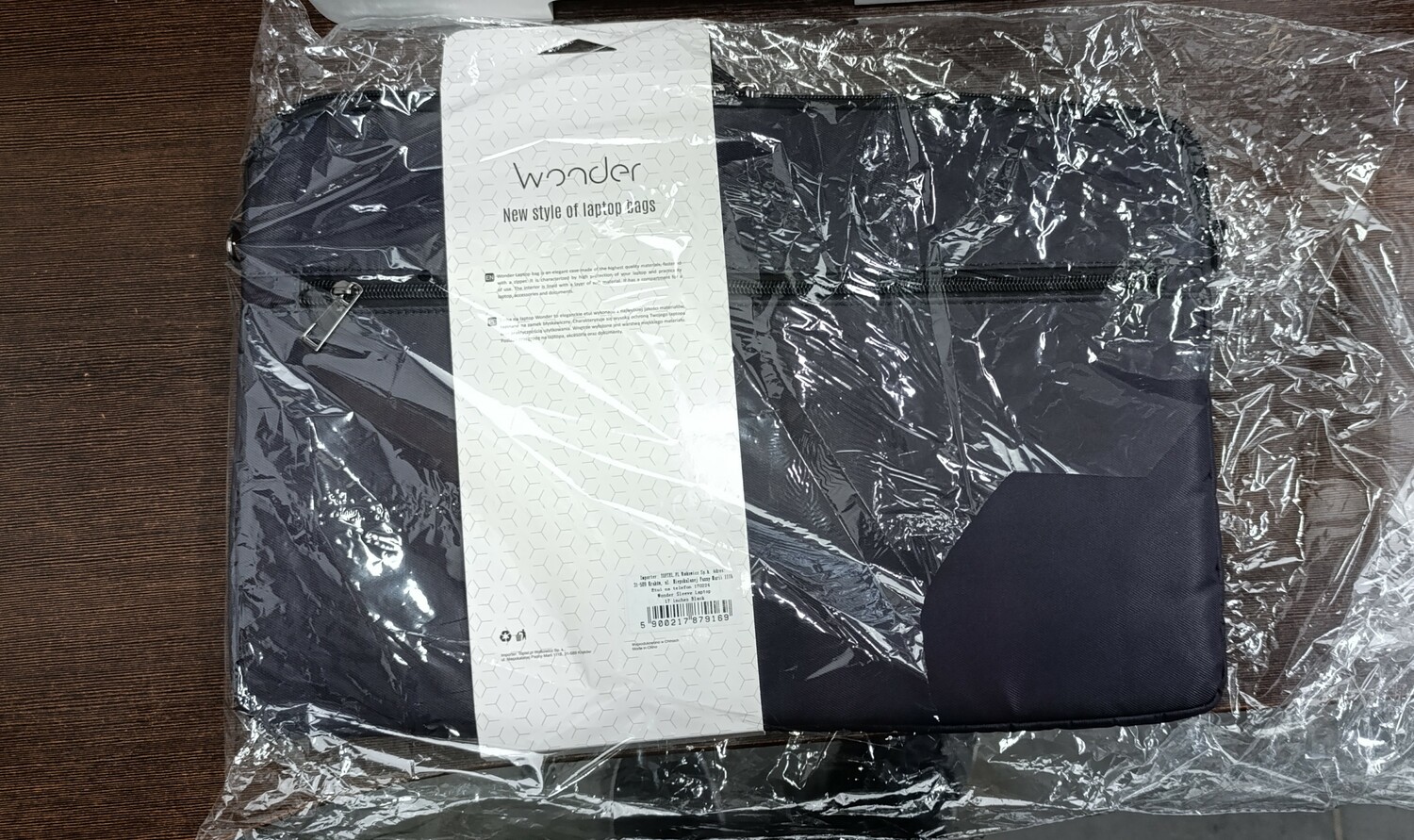 Wonder Sleeve Laptop 17 inches black (damaged packaging)