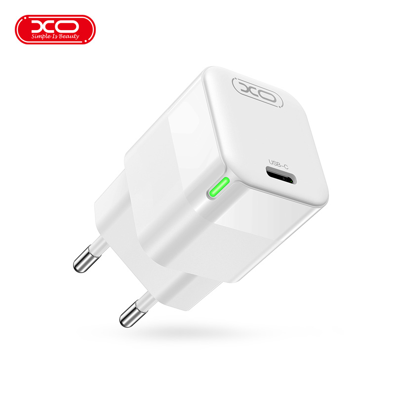 XO sieninis įkroviklis CE06 PD 30W 1x USB-C baltos spalvos