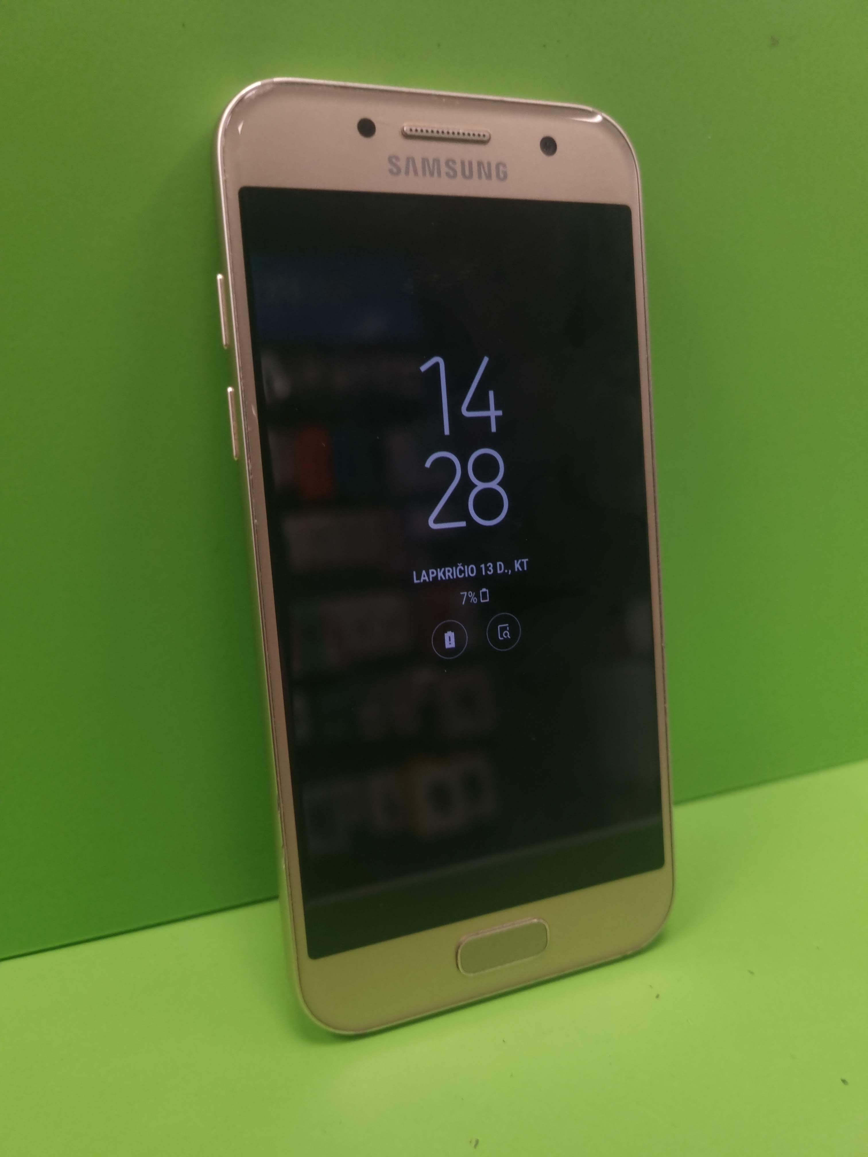 Samsung Galaxy A3 16GB (Naudota Prekė)