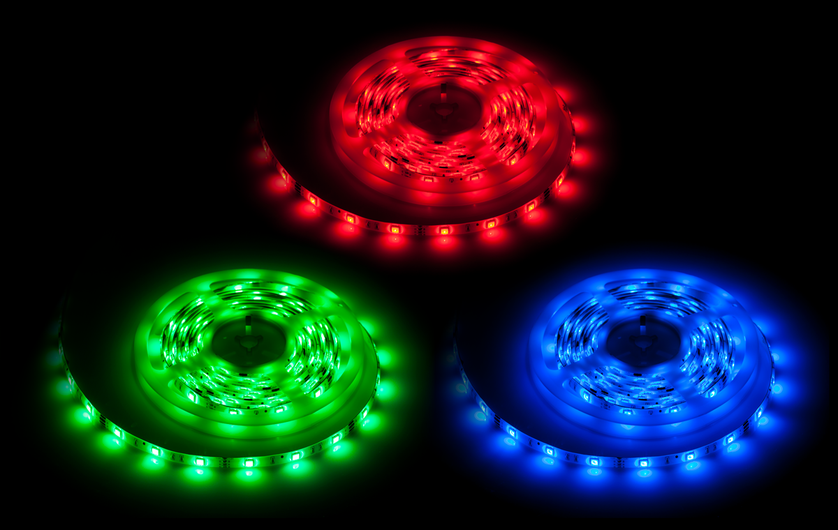 Apšvietimo rinkinys su 5050 SMD LED juosta (150 LED), maitinimo šaltiniu ir spalvų valdikliu