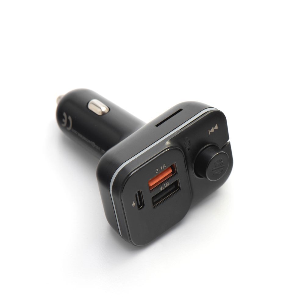 Juodas automobilinis siųstuvas Blue Star Wave L3 su RGB dekoratyviniu apšvietimu, 1 × USB-C, 2 × USB, 20 W